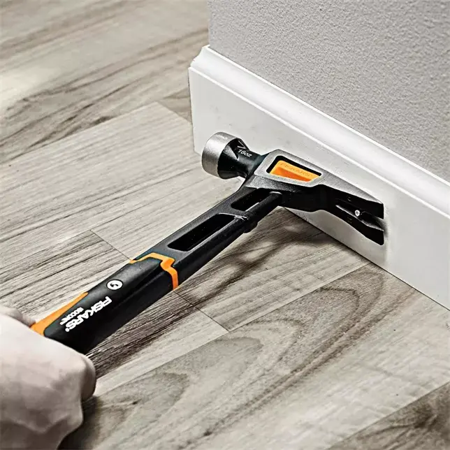 Fiskars 1020213 Claw Hammer Photo 4