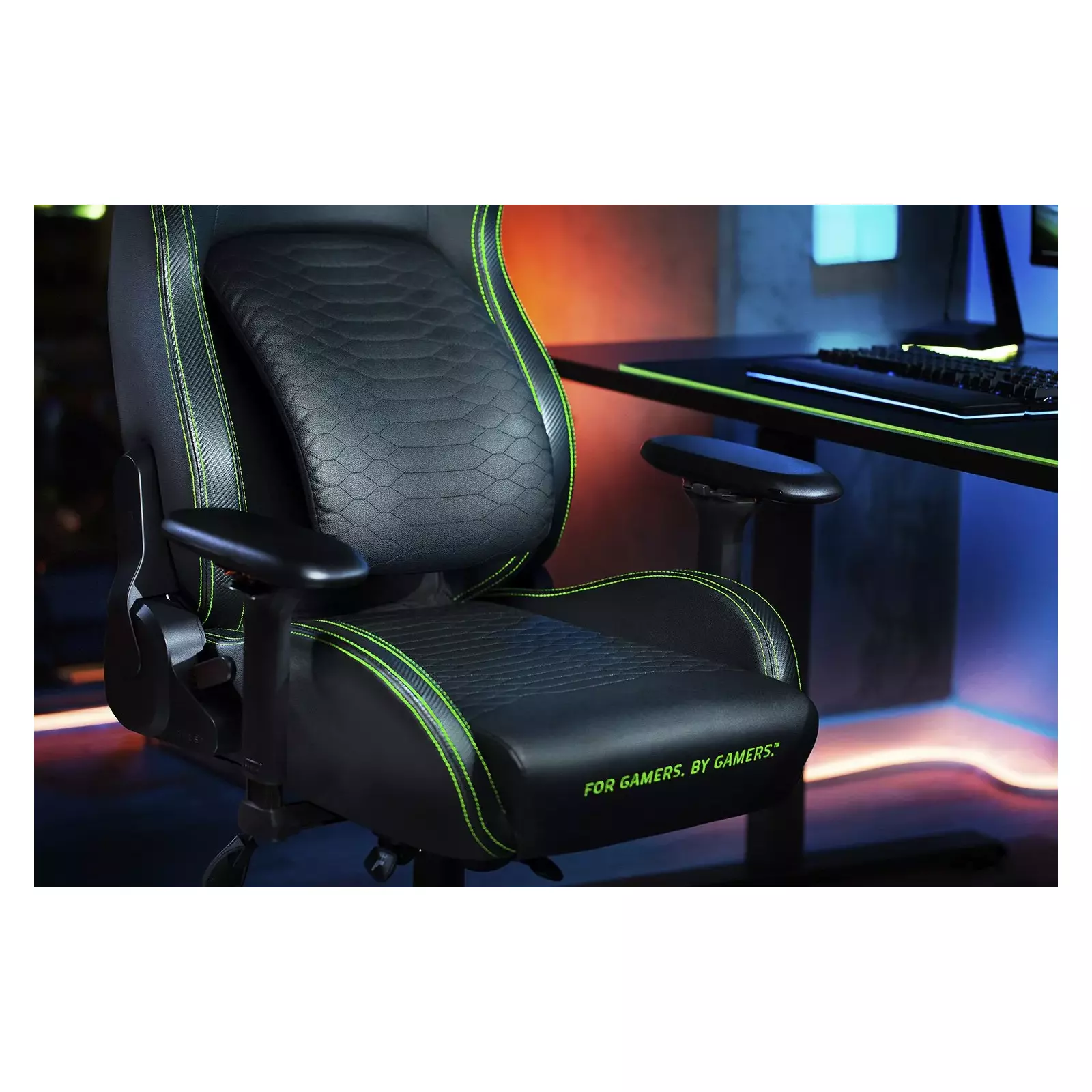 Razer Iskur RZ38-02770200-R3G1