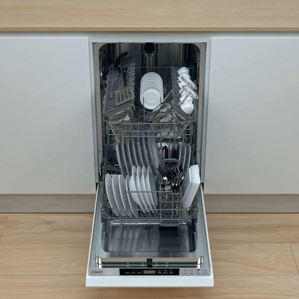 Candy Brava CDIH 2T1047 Built-In Dishwasher Photo 2