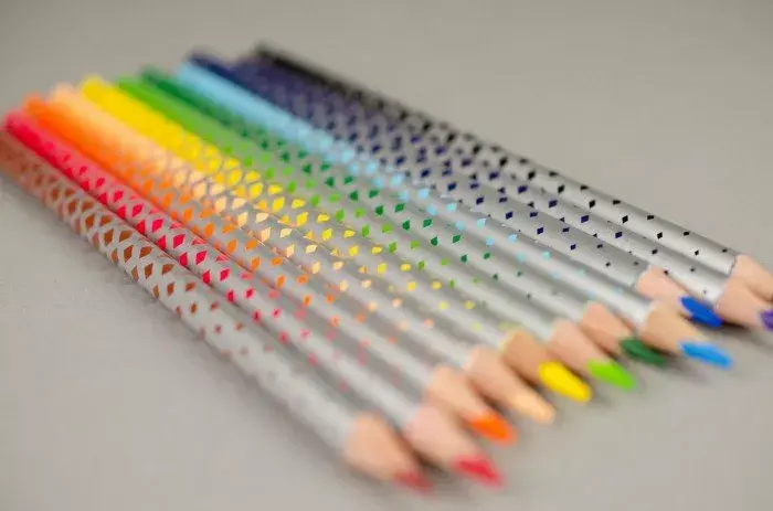 KORES KOLORES MAGIK trīsstūrveida 3 mm zīmuļi 12 gab. Photo 2