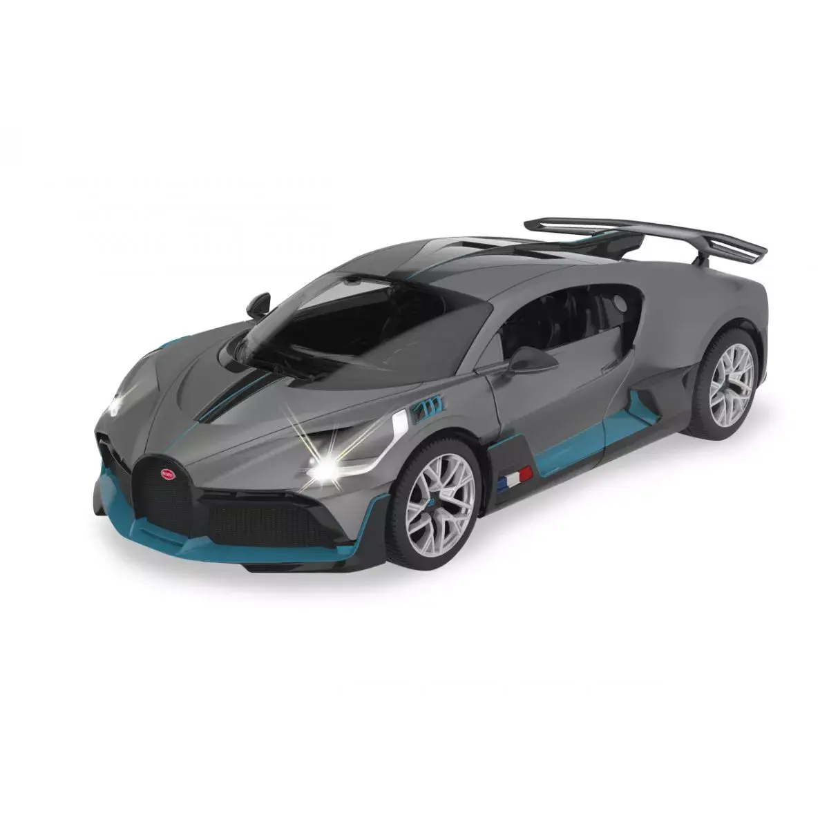 На дороге гоночная машина Jamara Bugatti Divo Photo 4