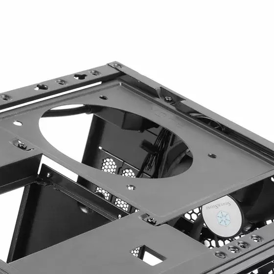 PC Silverstone SUGO 15 Photo 13
