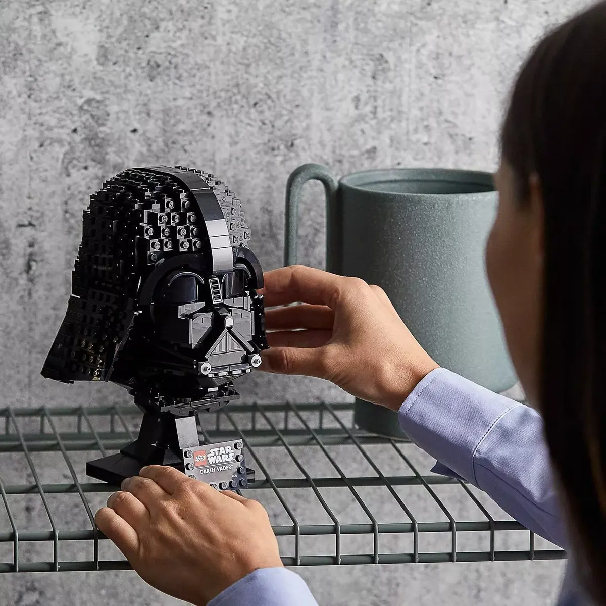 LEGO Star Wars Dārta Veidera ķivere 75304 Photo 9
