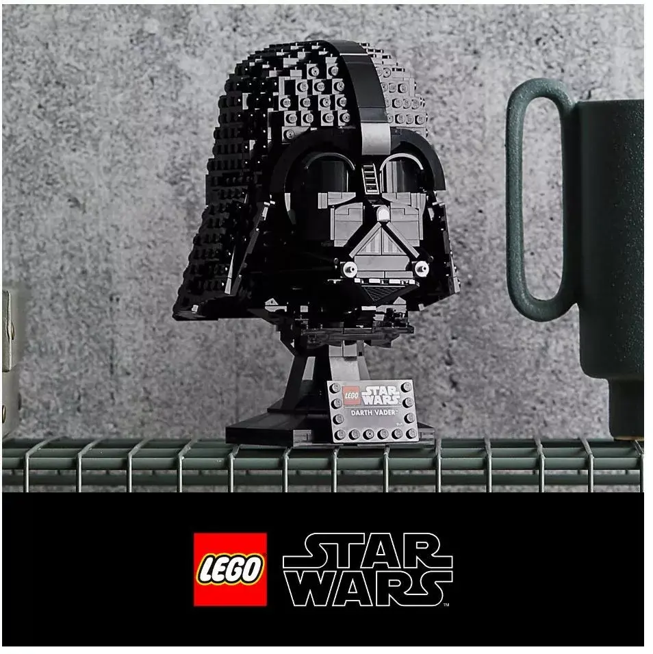 LEGO Star Wars Dārta Veidera ķivere 75304 Photo 21