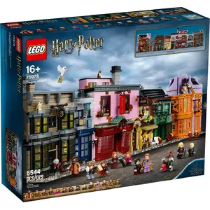 LEGO Harry Potter set 75978 Diagon Alley — 499 pieces, 14 minifigures, recommended 16+