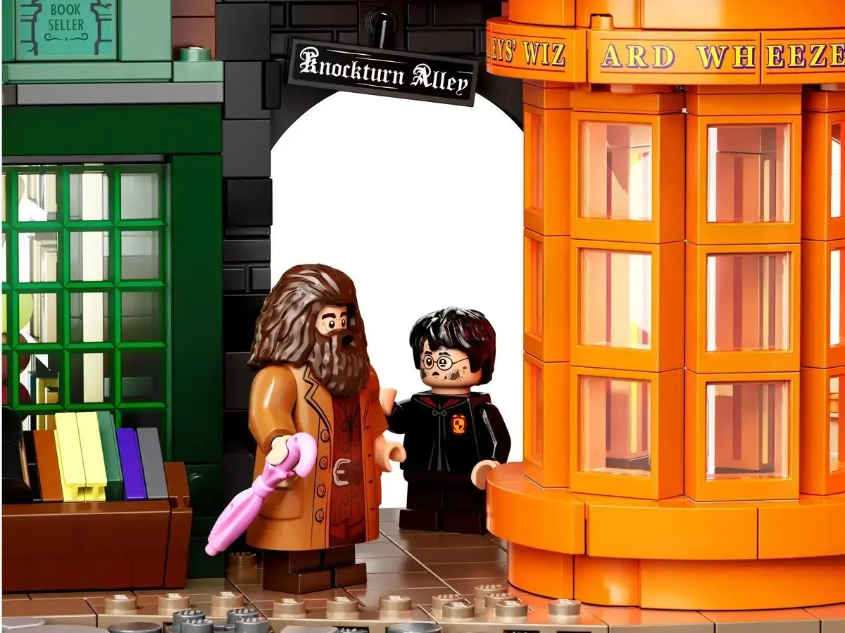 LEGO Harry Potter 75978 Diagon Alley set Photo 9