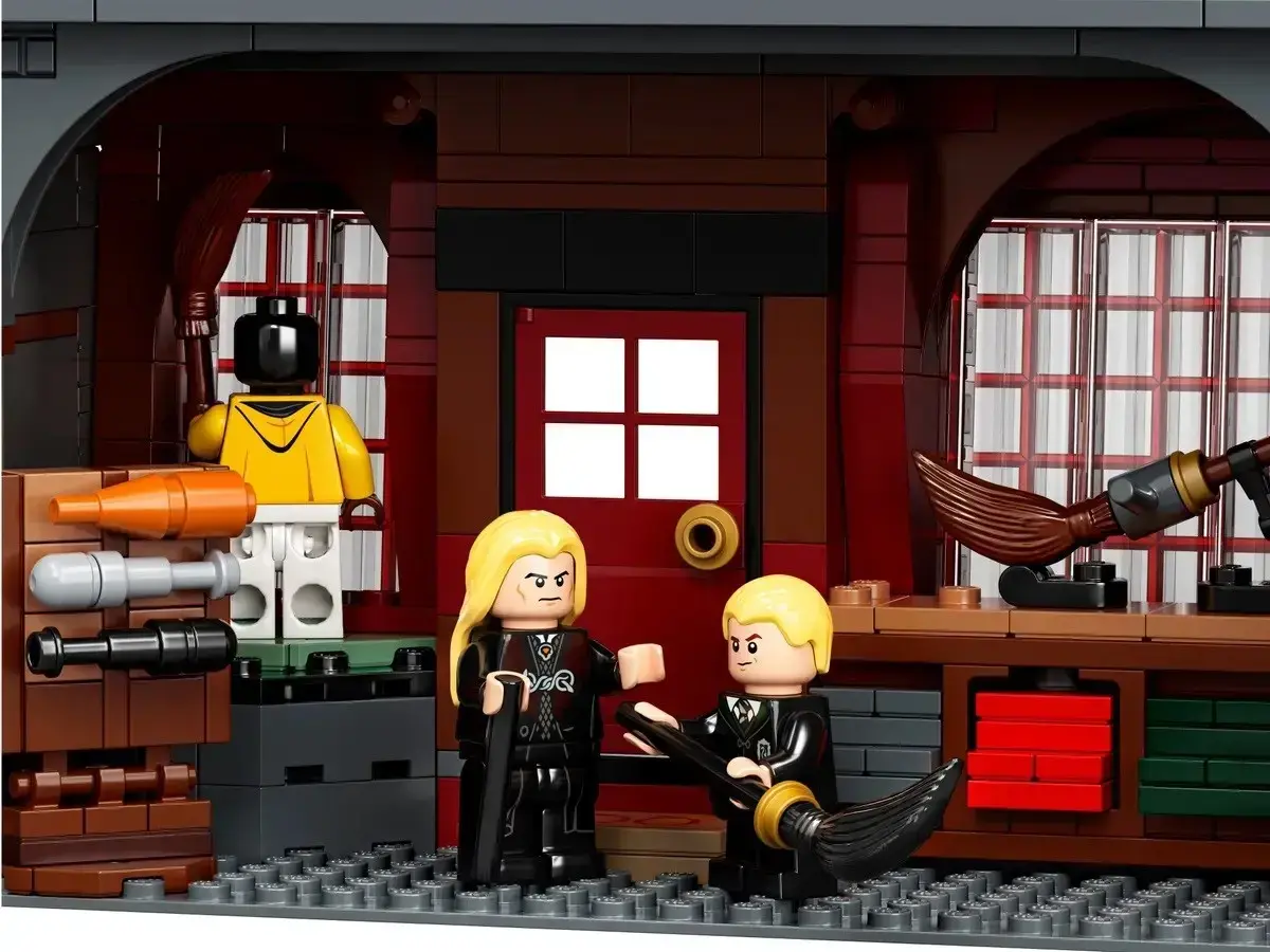 LEGO Harry Potter 75978 Diagon Alley set Photo 12