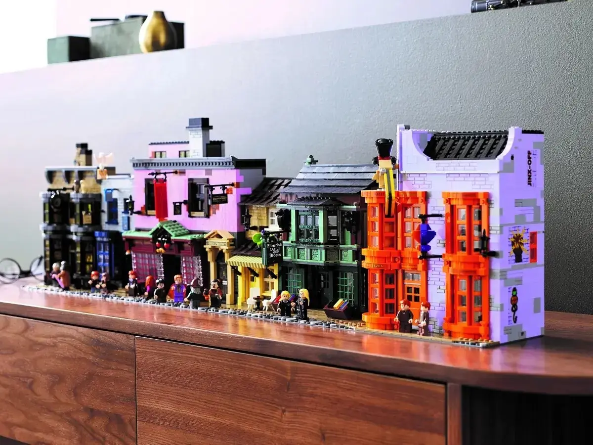 LEGO Harry Potter 75978 Diagon Alley set Photo 19