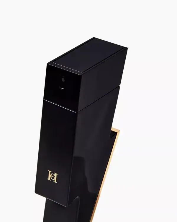 Carolina Herrera Bad Boy 8411061923245 Photo 4