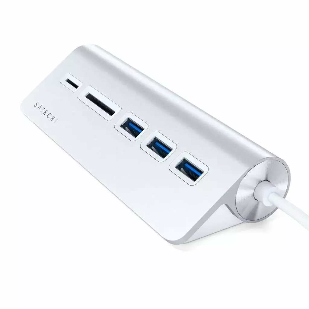 Satechi ST-TCHCRS USB-C Dock and Port Replicator Photo 2