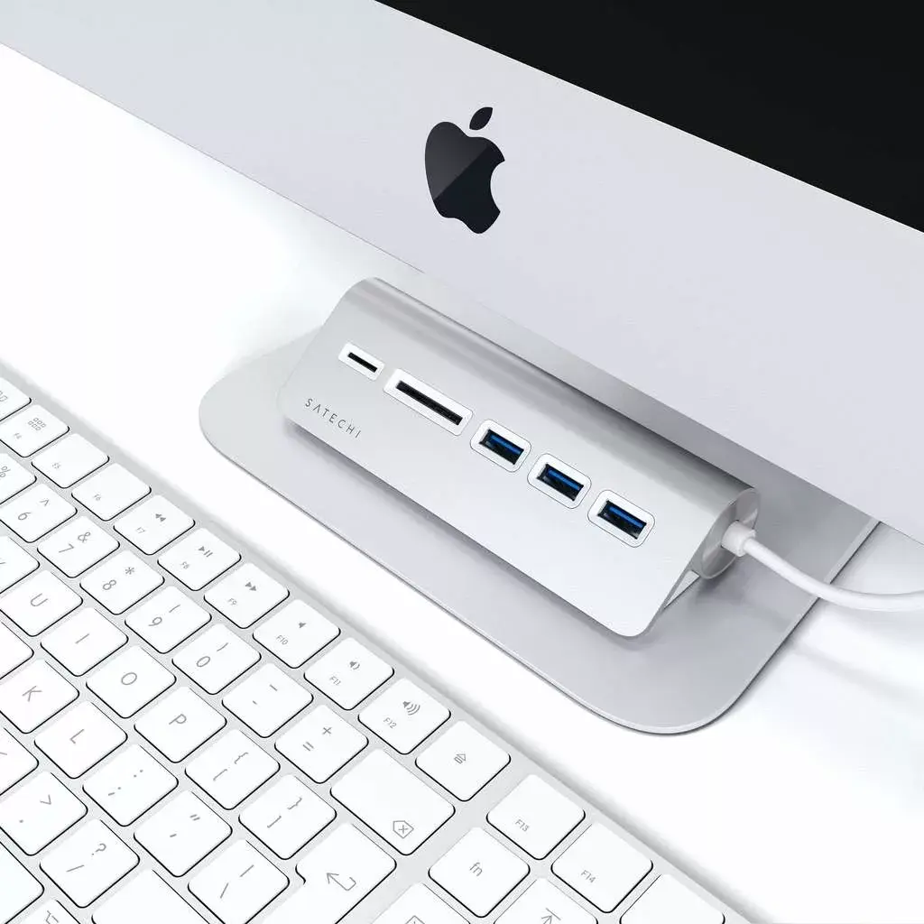 Satechi ST-TCHCRS USB-C Dock and Port Replicator Photo 5