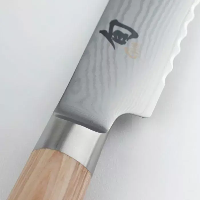 Bread knife KAI DM0705W Photo 2