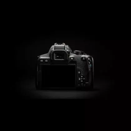 Canon EOS 850D 3925C020 Photo 13