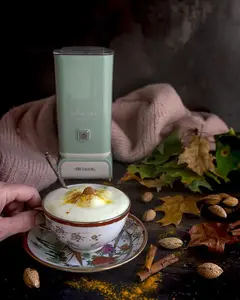 Множество горячих и холодных молочных рецептов