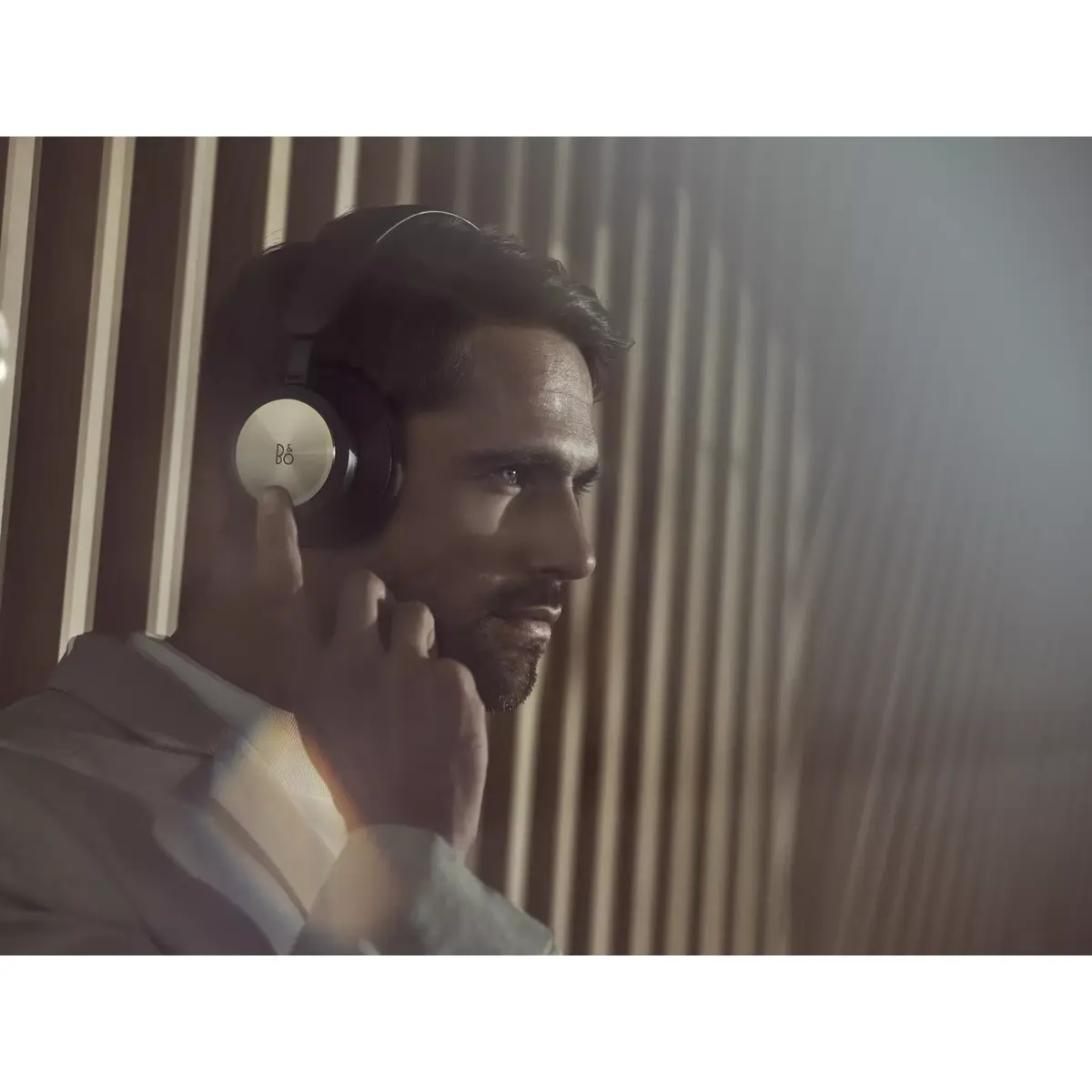 Наушники Bang & Olufsen BeoPlay Portal Photo 14