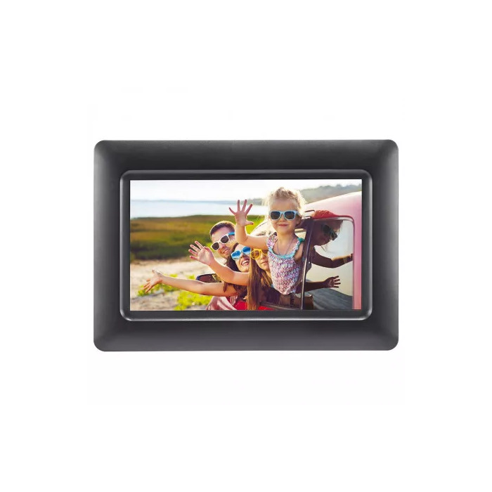 Digital photo frames