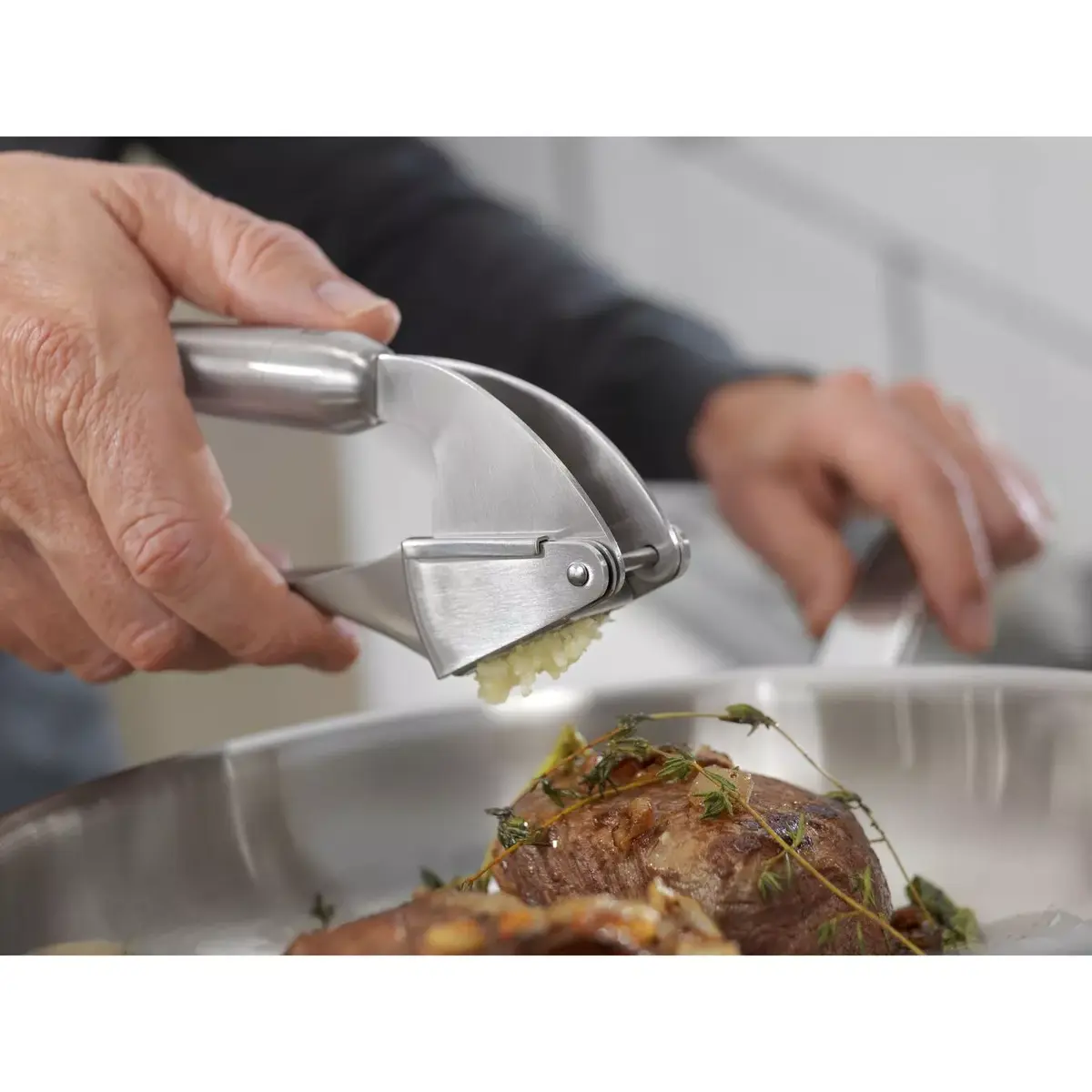 ZWILLING PRO TOOLS ķiploku spiede ar nerūsējošo rokturi Photo 3