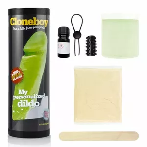 Cloneboy Clone Kit D31-22618 Glow in the Dark — personal cloning kit, model D31-22618