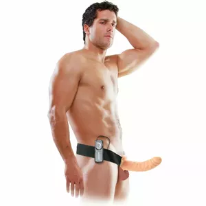 Strap-on ar 19 cm vibrējošu dobumu PVC dildo, Pipedream