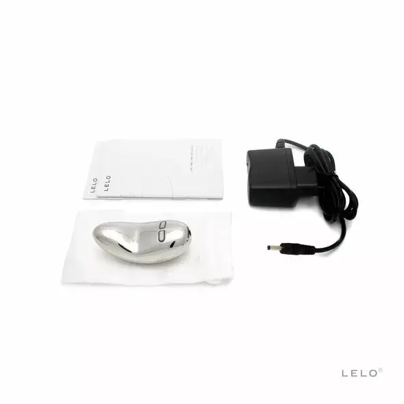 LELO Yva Ambidextrous Vibrator Photo 2