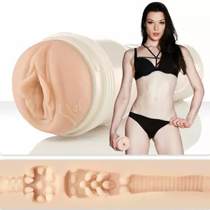 Masturbator Fleshlight Stoya Beige White — depth 241.3 mm, length 250 mm, case Ø 100 mm, tunnel Ø 10 mm, TPE (Superskin)