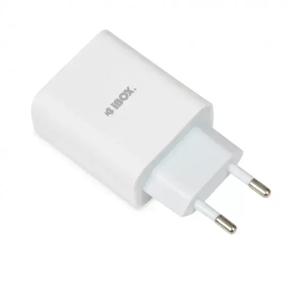 Зарядное устройство iBox C-36 Photo 2