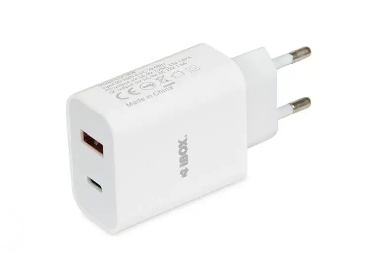 Зарядное устройство iBox C-36 Photo 5