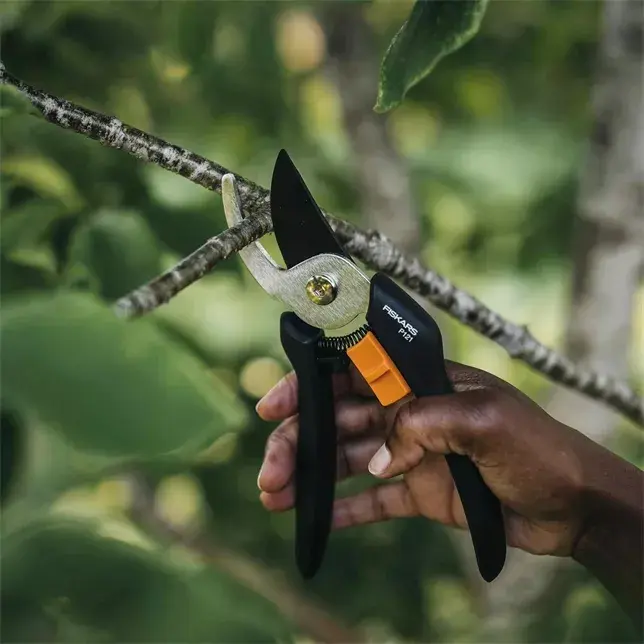 Pruning Shears Fiskars Solid P121 Photo 2