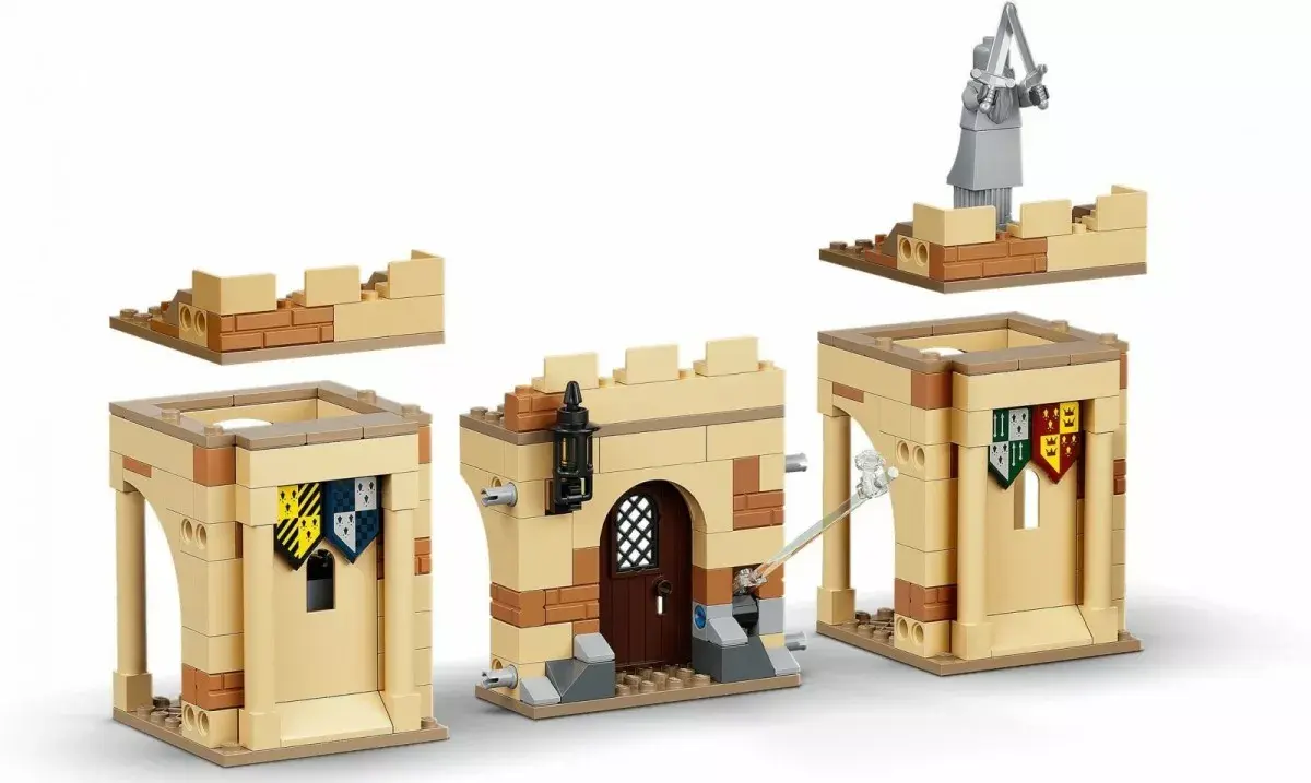 LEGO Harry Potter Hogwarts First Flying Lesson 76395 Photo 7