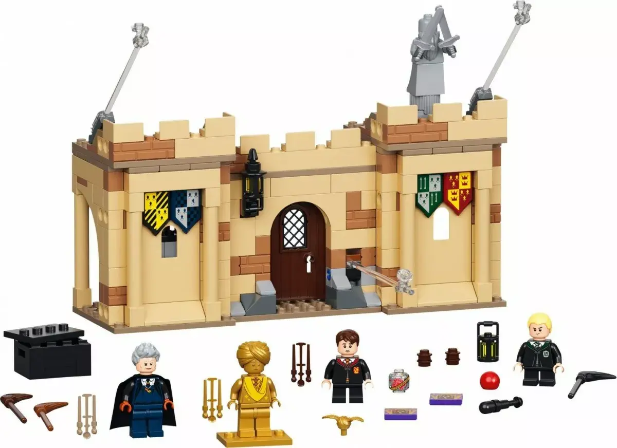 LEGO Harry Potter Hogwarts First Flying Lesson 76395 Photo 15
