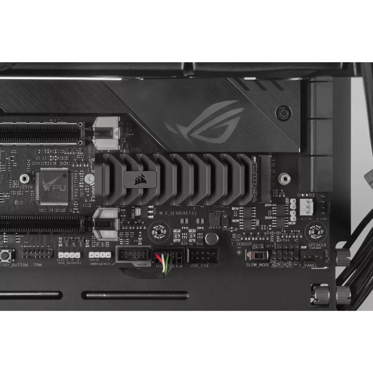 SSD диск Corsair 1 TB MP600 PRO XT Photo 4