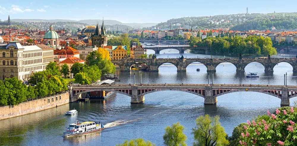 Castorland Vltava Bridges in Prague — пазл 4000 деталей Photo 2