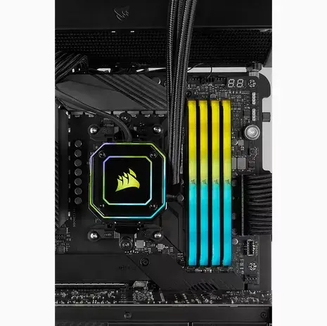 Модуль памяти Corsair 8 ГБ CMG8GX4M1E3200C16 Photo 6