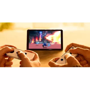 Share the screen, share the fun.