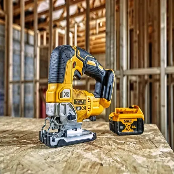 Elektriskais zāģis DeWALT DCS334N-XJ Photo 8