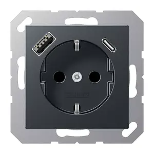 JUNG A1520-15CAANM F tipa kontaktligzda ar USB A un C tipa pieslēgvietām