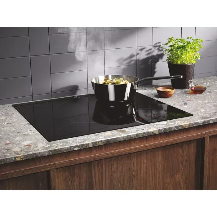 Indukcijas plīts virsma Electrolux LIL61424C Photo 7