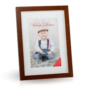 Photo frame Victoria Collection Victoria Cubo 21 x 29.7 cm brown — single-opening portrait frame