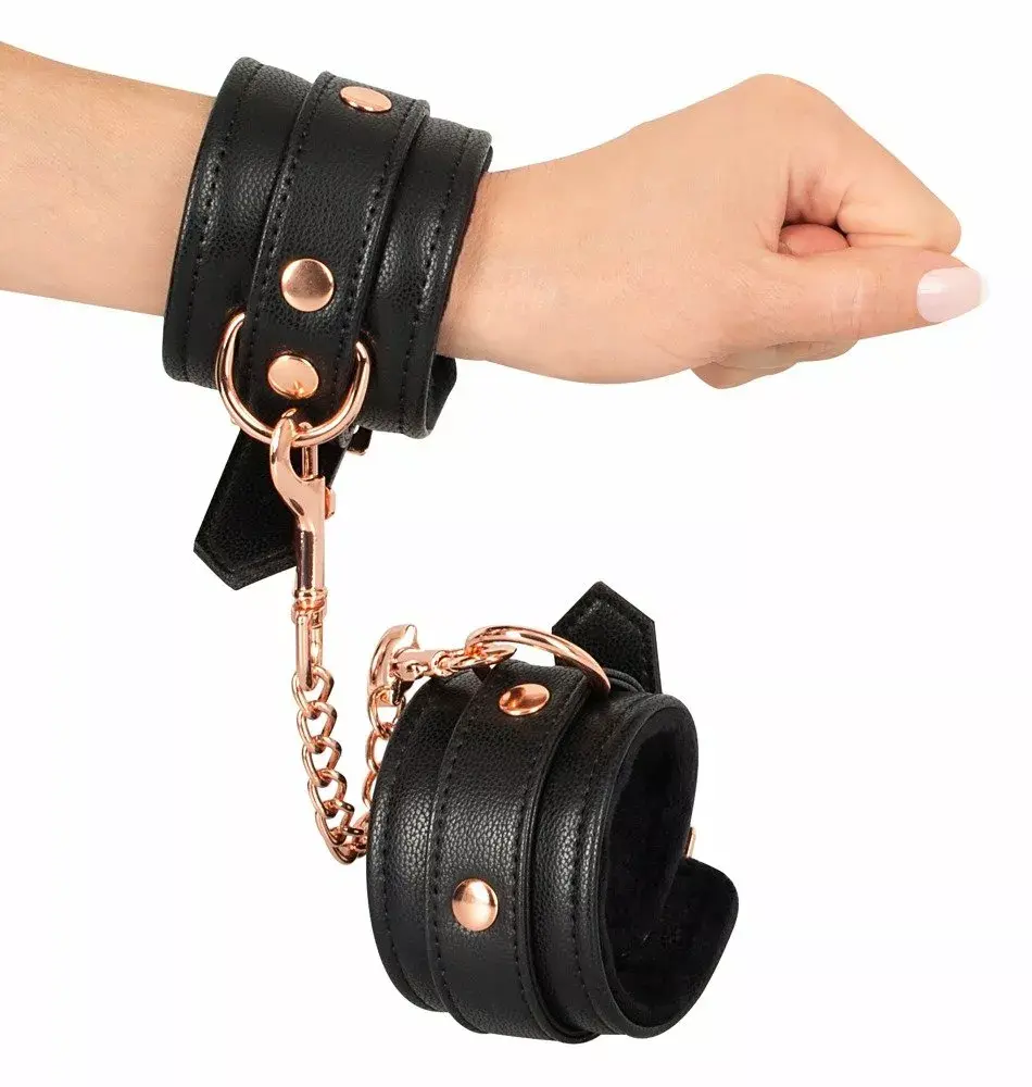 Наручники Bad Kitty Leather Black — 15–21 см Photo 5