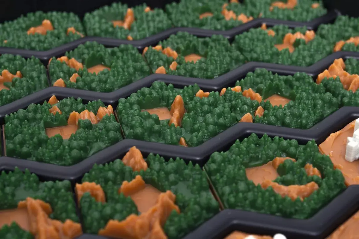 Rebel Terraforming Mars Liela uzglabāšanas kaste Photo 6