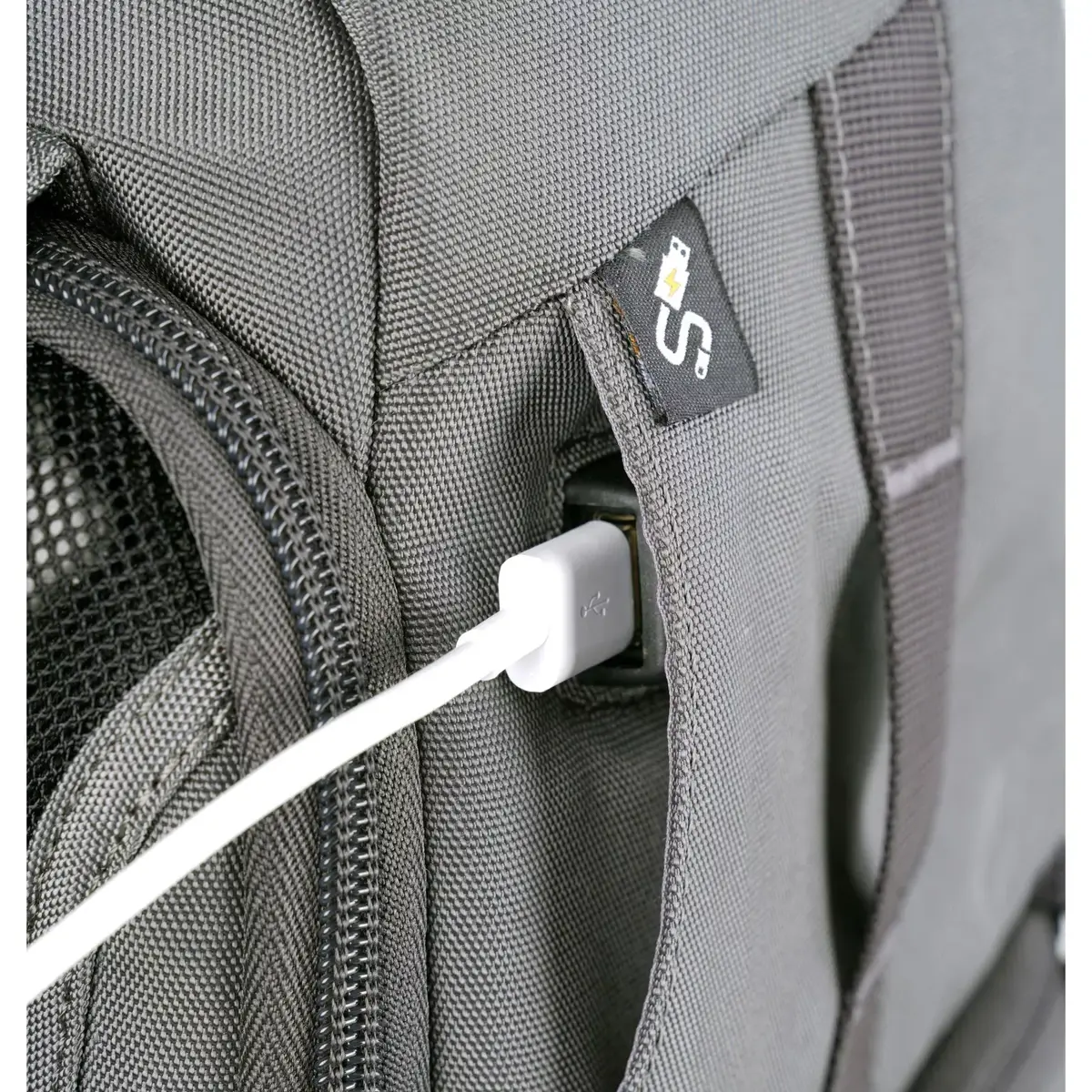 Mugursoma Vanguard VEO ADAPTOR R44 BK Photo 28