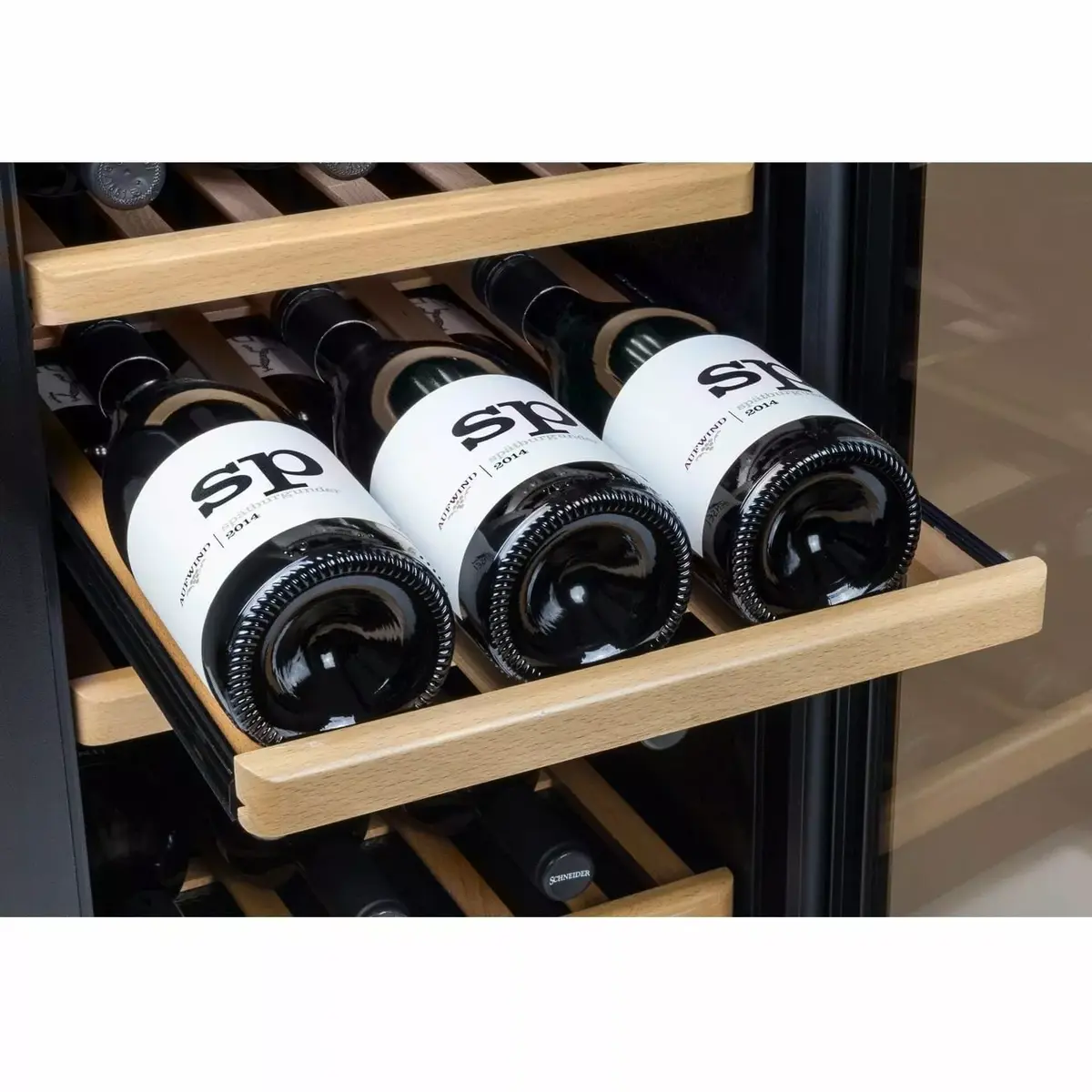 Винный холодильник Caso WineComfort 24 Compressor Photo 2