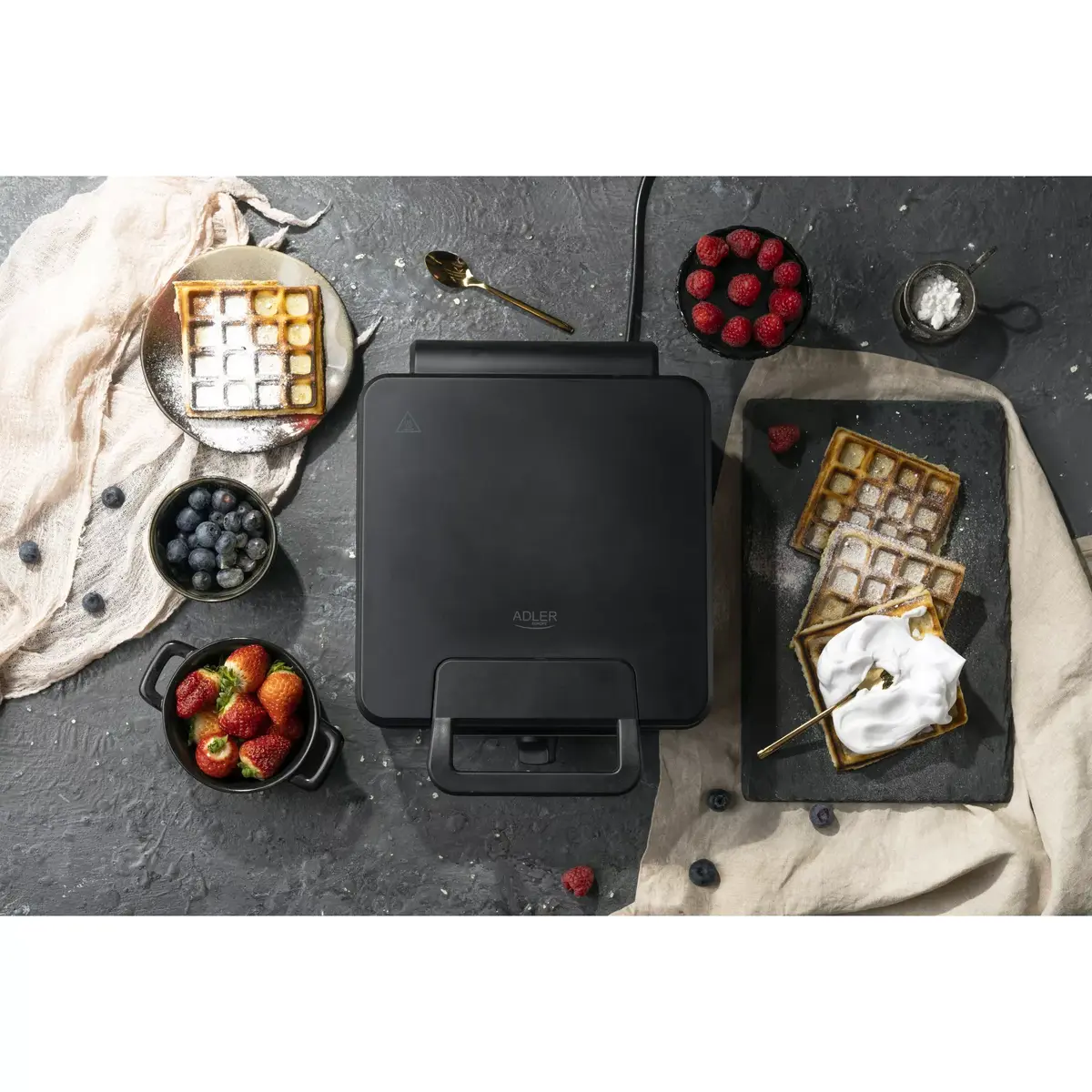 Vafeļu panna Adler AD 3049 — 4 vafeles, 1800 W Photo 10