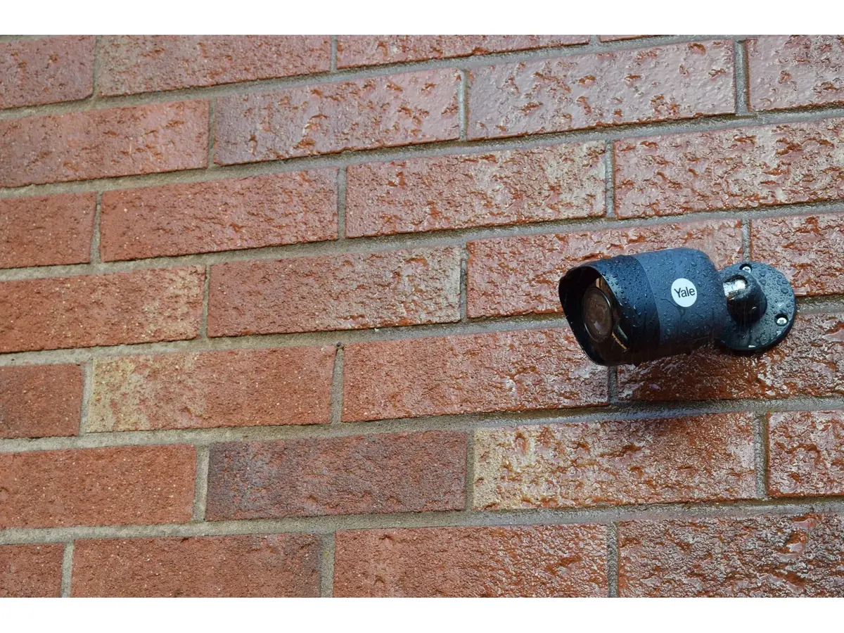 CCTV security camera Yale SV-4C-2ABFX-2 Photo 3
