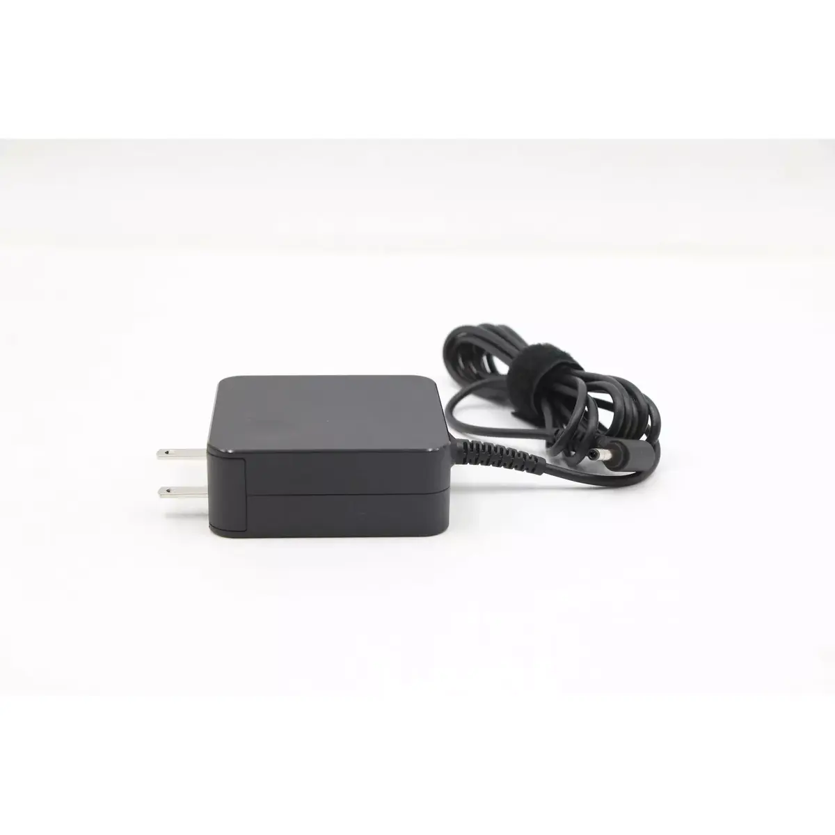 Блок питания Lenovo 01FR146 Photo 2