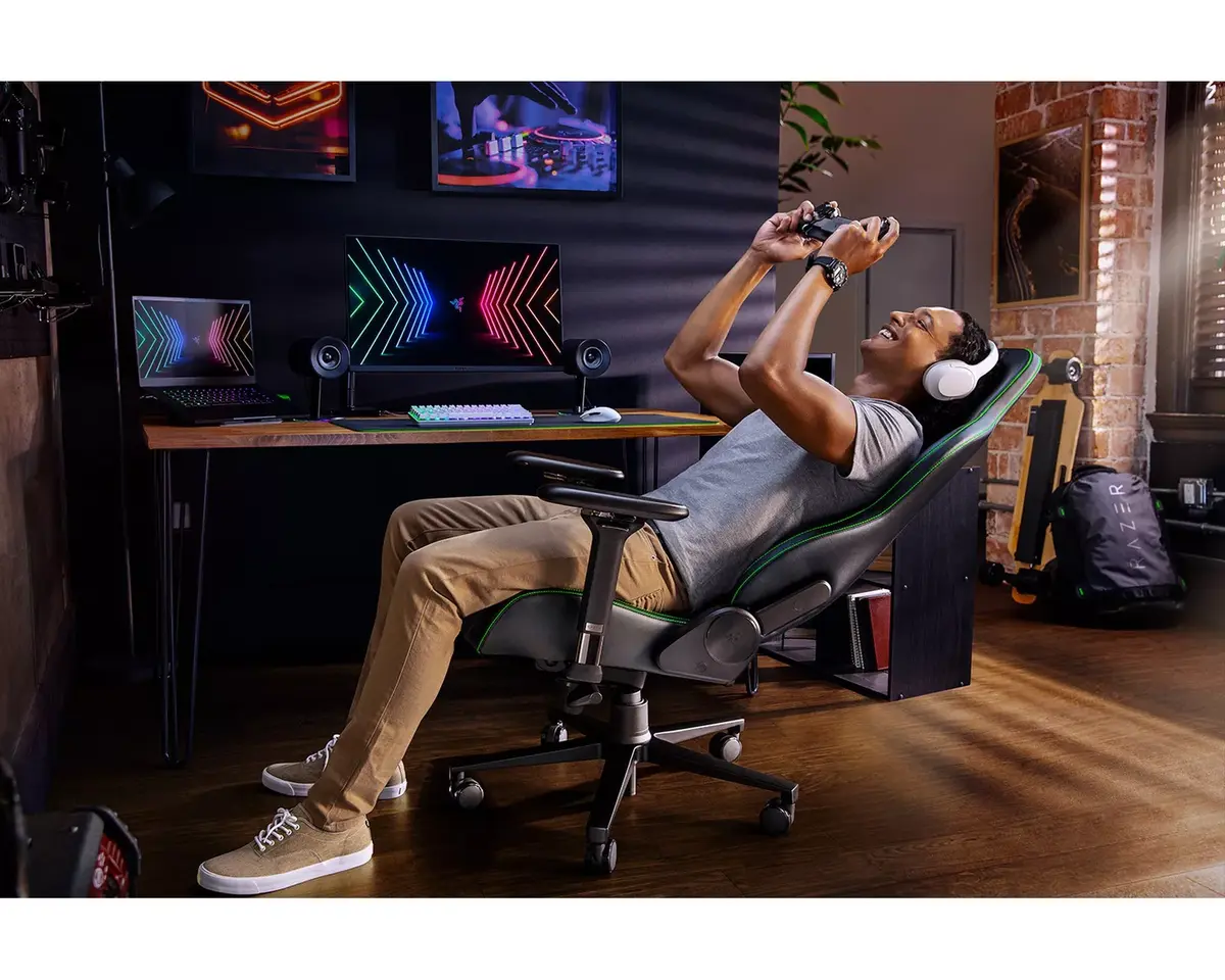 Игровое кресло PC Razer Enki RZ38-03720100-R3G1 Photo 8