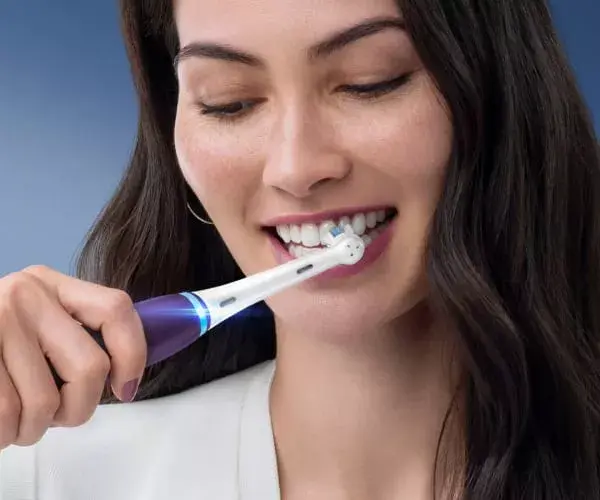 Electric Toothbrush Oral-B iO Series 8N Photo 11