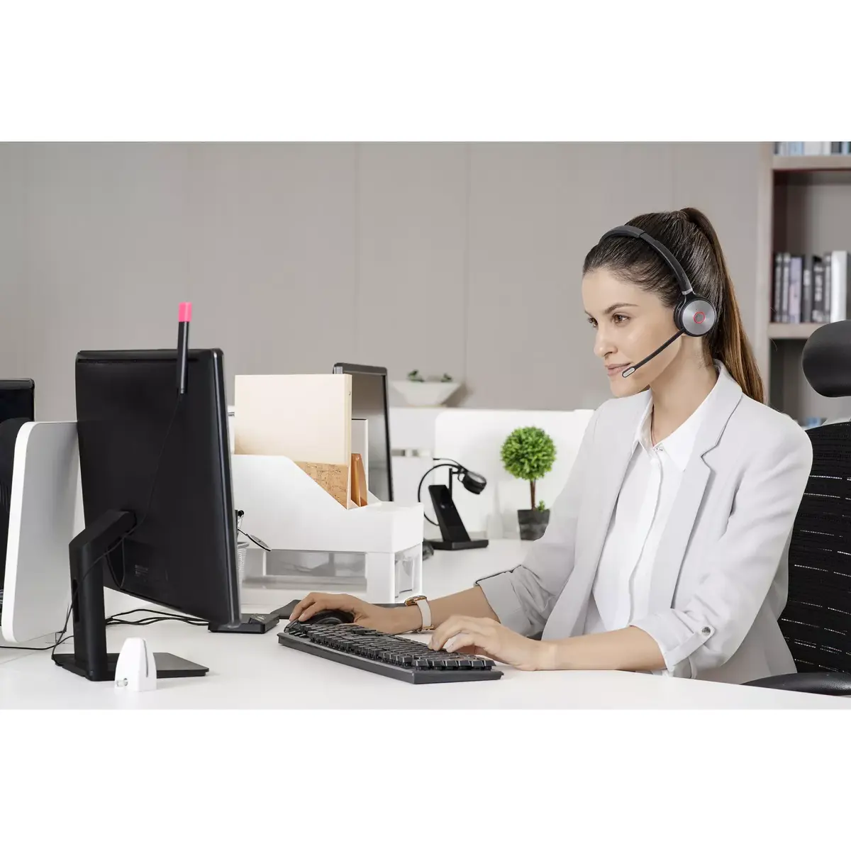 Austi Yealink WH66 Mono UC-DECT Photo 12