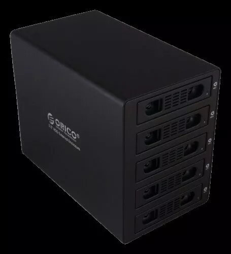 Kastītes un aksesuāri priekš HDD un SSD diskiem