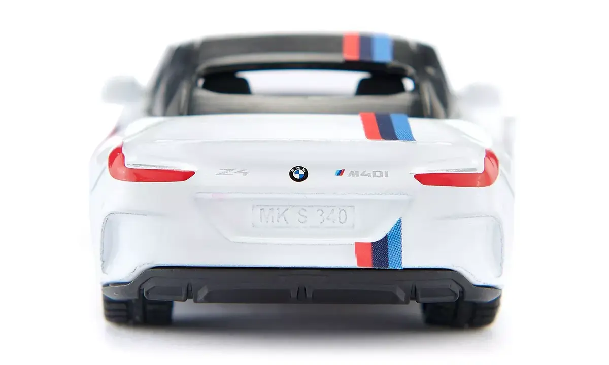Siku BMW Z4 M40i model car 1:50 Photo 2